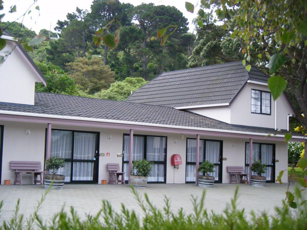 Camellia Court Motel Lower Hutt Exterior foto
