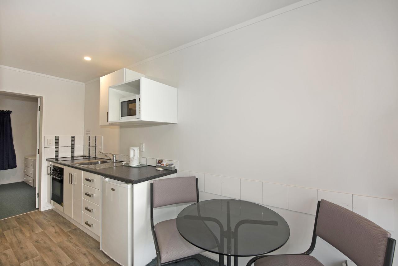 Camellia Court Motel Lower Hutt Exterior foto